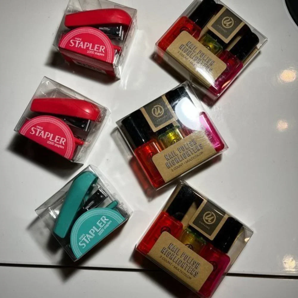 Highlighters and Mini Staplers (Fun Novelty‎ Office Supplies) (h/o)
